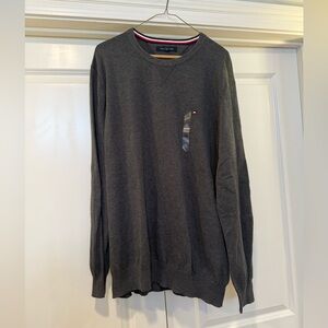 Tommy Hilfiger men’s size XL pullover sweater Charcoal Gray premium cotton $60